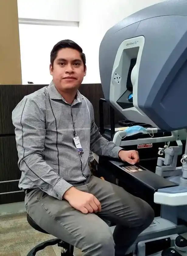 Dr. Gerardo Axel Quintero urólogo